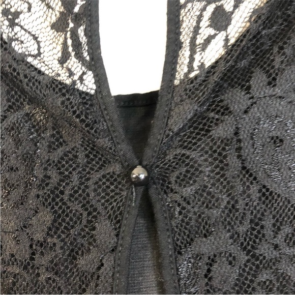 2B Bebe Black Lace Short Sleeve Top - Picture 10 of 12